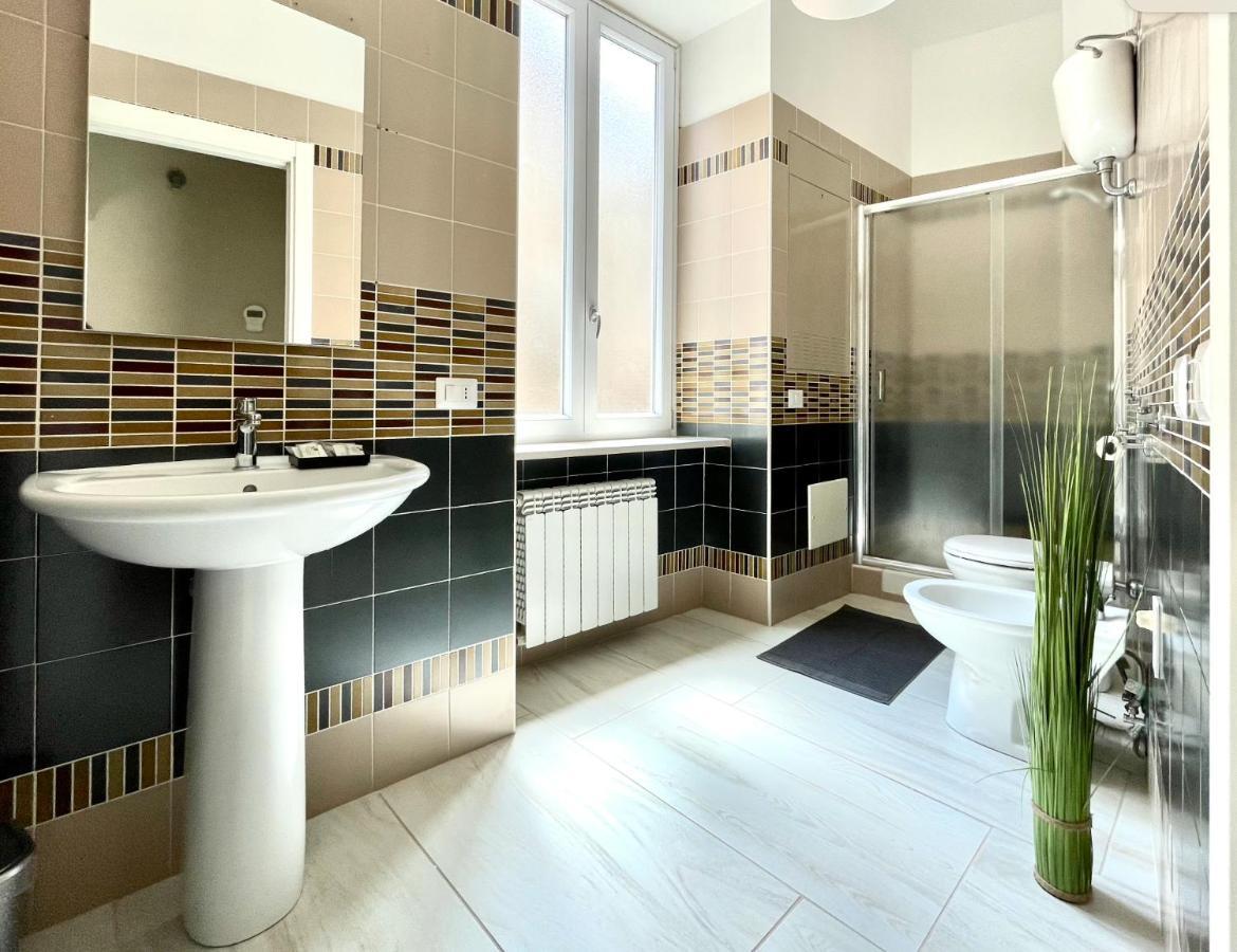 Grey Apartment Caiazzo Экстерьер фото